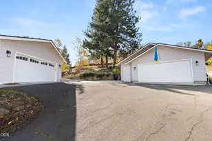 2820 David Ln, Medford, OR 97504 - Photo 5