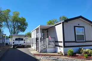 2385 Table Rock Rd, Medford, OR 97501 - Photo 1