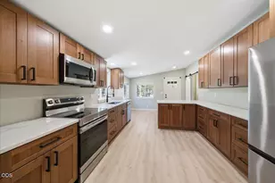 16866 Whittier Dr, Bend, OR 97707 - Photo 15