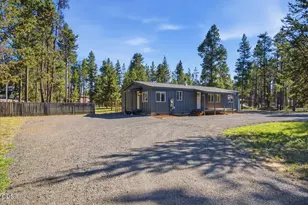 16866 Whittier Dr, Bend, OR 97707 - Photo 5