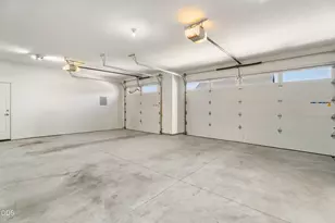 895 NE Hudspeth Cir, Prineville, OR 97754 - Photo 51