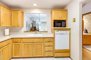 832 Pavilion Pl, Ashland, OR 97520 - Photo 5