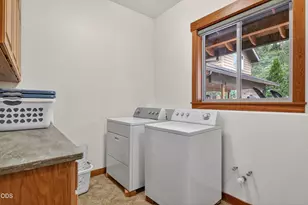 22494 Jefferson Rd, Ashland, OR 97520 - Photo 37