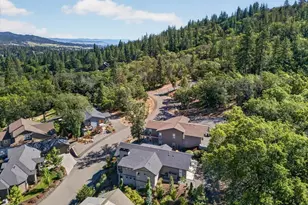 1300 Andrews Pl, Jacksonville, OR 97530 - Photo 49