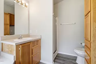 315 W Evans Creek Rd, Rogue River, OR 97537 - Photo 15