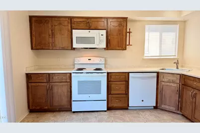 231 W Bolz Road, Phoenix, OR 97535 - Photo 13