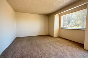 231 W Bolz Rd, Phoenix, OR 97535 - Photo 9