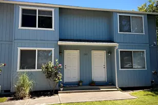 231 W Bolz Rd, Phoenix, OR 97535 - Photo 3