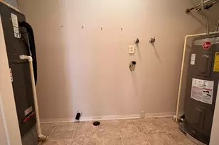 241 W Bolz Rd, Phoenix, OR 97535 - Photo 11