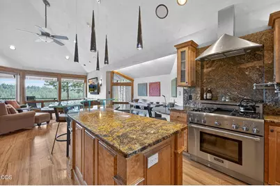 19717 SW Mount Bachelor Drive #UNIT 614, Bend, OR 97702 - Photo 5