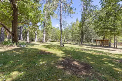 1740 Queens Branch Road, Rogue River, OR 97537 - Photo 35