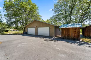 4570 New Hope Rd, Grants Pass, OR 97527 - Photo 37