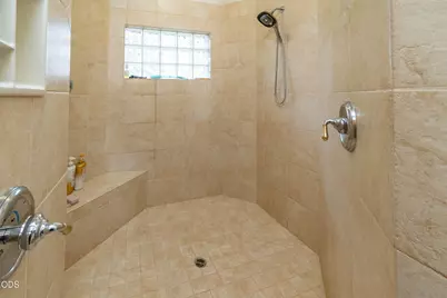 60621 Golf Village Loop, Bend, OR 97702 - Photo 19