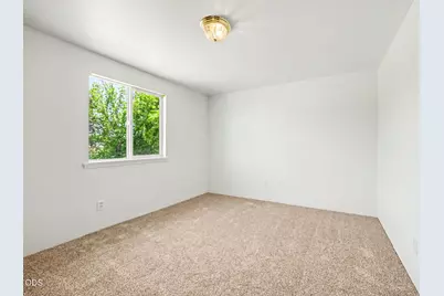 5595 Table Rock Road, Central Point, OR 97502 - Photo 31