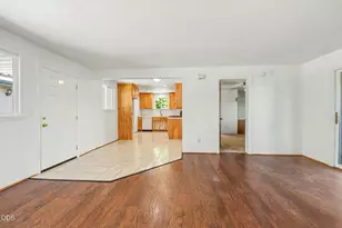 5595 Table Rock Rd, Central Point, OR 97502 - Photo 17