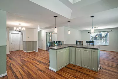 171 Peggy Lane, Talent, OR 97540 - Photo 9