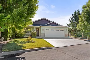 887 Holley Way, Central Point, OR 97502 - Photo 39