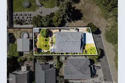 887 Holley Way, Central Point, OR 97502 - Photo 35