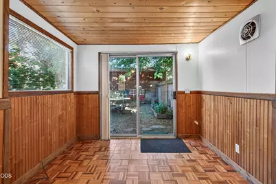 840 B Street, Ashland, OR 97520 - Photo 23