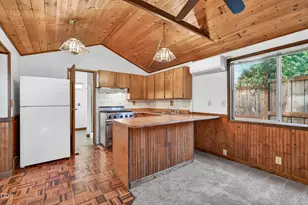 840 B St, Ashland, OR 97520 - Photo 21