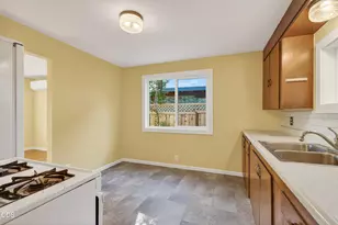 840 B St, Ashland, OR 97520 - Photo 9