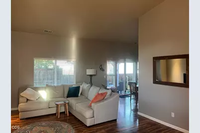 308 Live Oak Loop, Central Point, OR 97502 - Photo 5