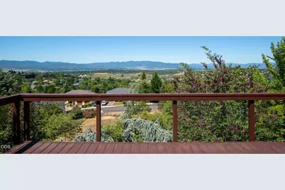 1403 Highcrest Drive, Medford, OR 97504 - Photo 61
