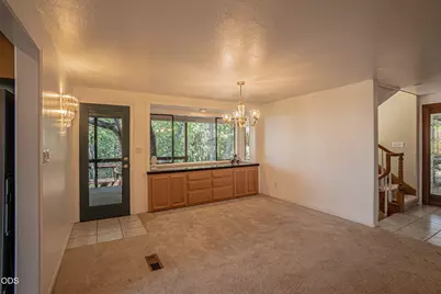 1403 Highcrest Drive, Medford, OR 97504 - Photo 25