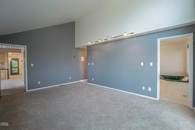 1403 Highcrest Drive, Medford, OR 97504 - Photo 21