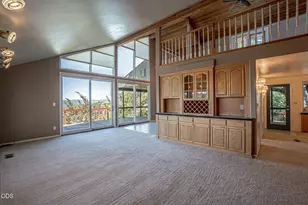 1403 Highcrest Dr, Medford, OR 97504 - Photo 11