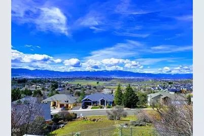 1403 Highcrest Drive, Medford, OR 97504 - Photo 53