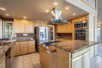 1403 Highcrest Drive, Medford, OR 97504 - Photo 11