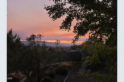 1403 Highcrest Drive, Medford, OR 97504 - Photo 75
