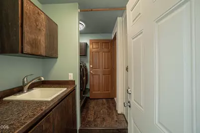 1403 Highcrest Drive, Medford, OR 97504 - Photo 29