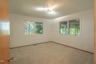 1403 Highcrest Dr, Medford, OR 97504 - Photo 51