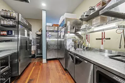 100 E Main Street, Talent, OR 97540 - Photo 19