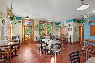 100 E Main Street, Talent, OR 97540 - Photo 15