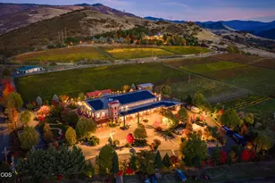 200 Belle Fiore Ln, Ashland, OR 97520 - Photo 45
