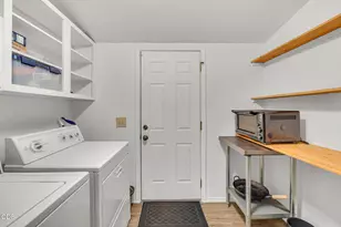 60335 Zuni Cir, Bend, OR 97702 - Photo 29