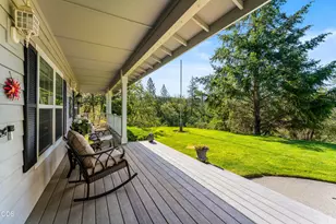 3620 Demaray Dr, Grants Pass, OR 97527 - Photo 47