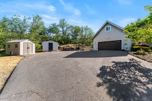 3620 Demaray Dr, Grants Pass, OR 97527 - Photo 57