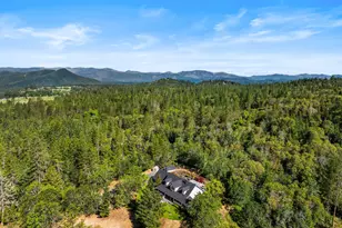 3620 Demaray Dr, Grants Pass, OR 97527 - Photo 29