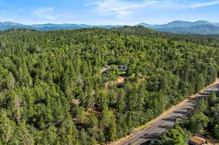 3620 Demaray Dr, Grants Pass, OR 97527 - Photo 29