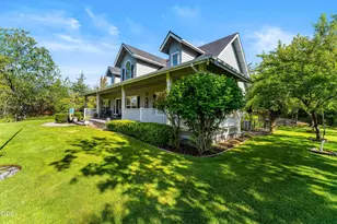 3620 Demaray Dr, Grants Pass, OR 97527 - Photo 51