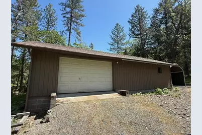 840 Shadow Hills Drive, Grants Pass, OR 97526 - Photo 17