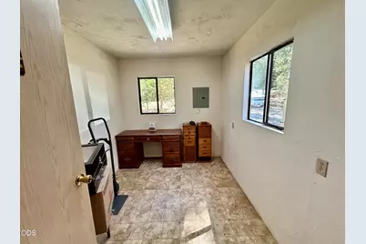 840 Shadow Hills Drive, Grants Pass, OR 97526 - Photo 39