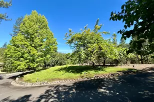 840 Shadow Hills Dr, Grants Pass, OR 97526 - Photo 39