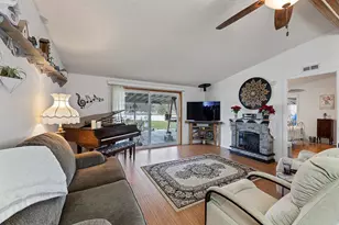 104 Hart Cir, Shady Cove, OR 97539 - Photo 7