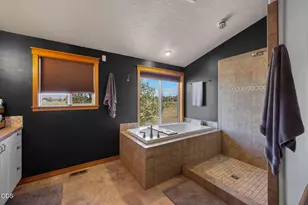 24605 Dodds Rd, Bend, OR 97701 - Photo 23