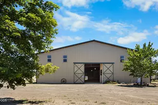 24605 Dodds Rd, Bend, OR 97701 - Photo 49